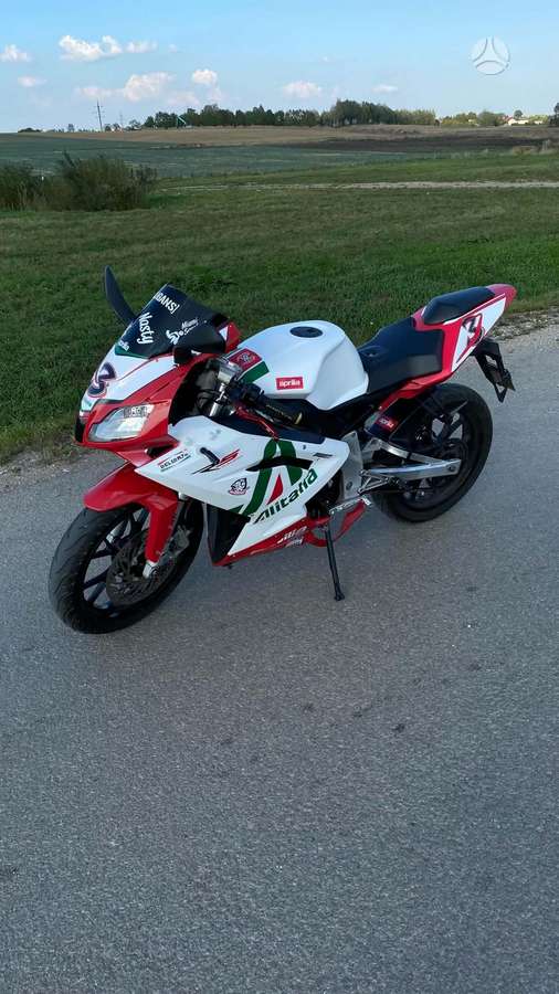 Aprilia RS 50cc, scooters / mopeds