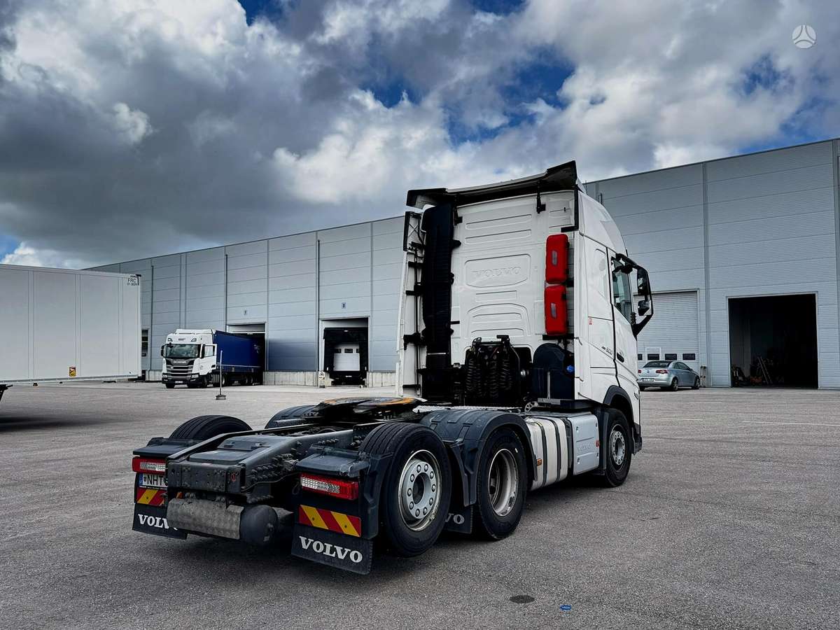 Volvo FH 500, double sleeper