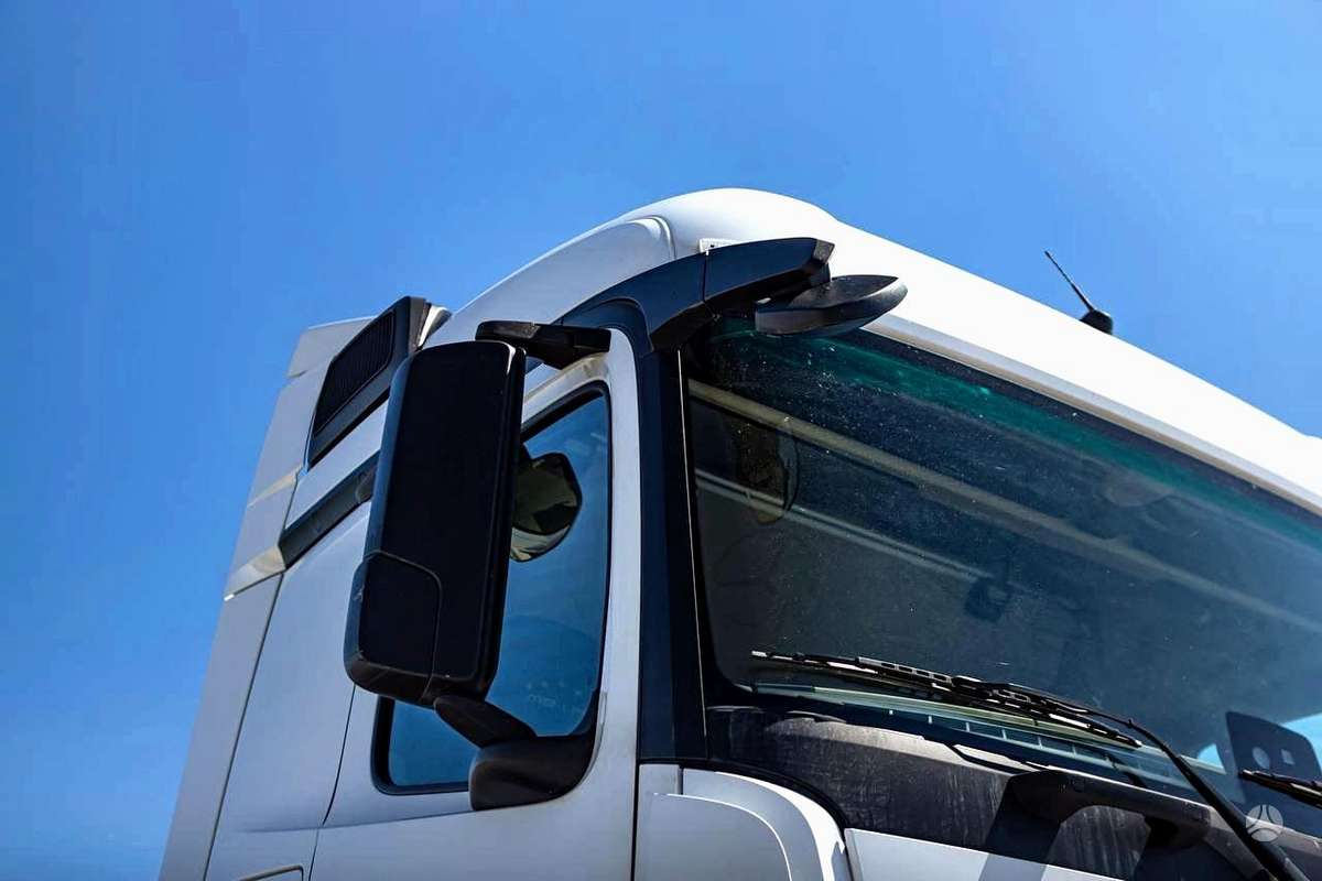 Mercedes-Benz Actros 2542 LS, single sleeper