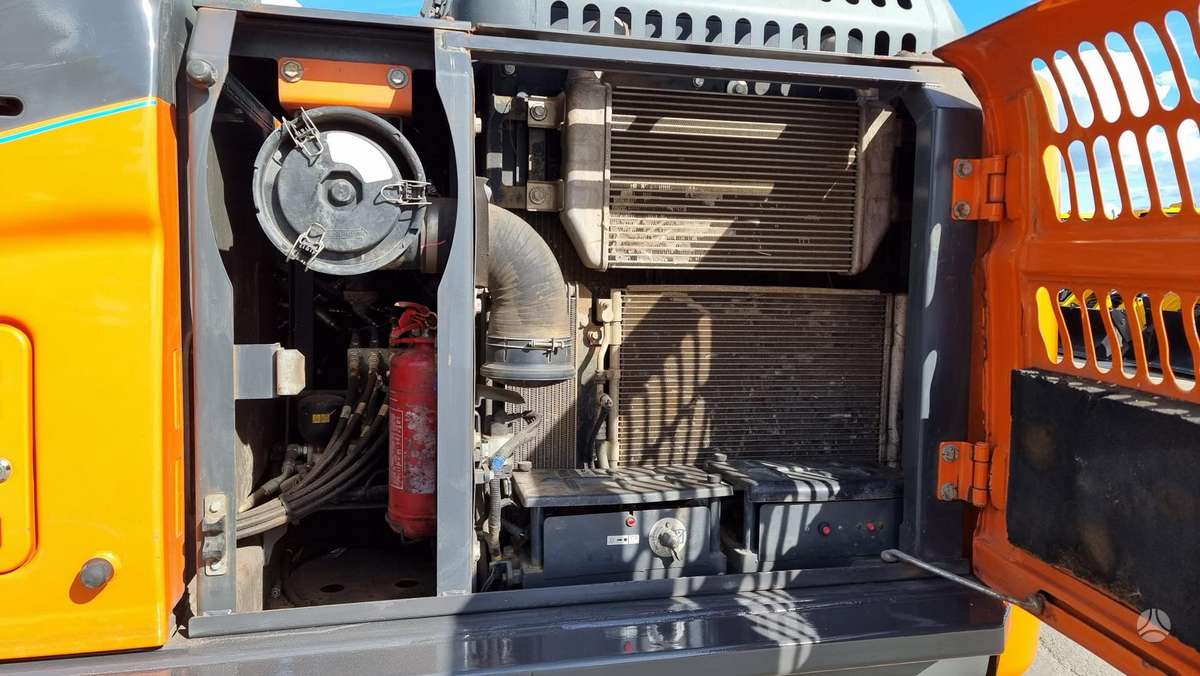 Doosan DX140LC-5, ekskavatoriai