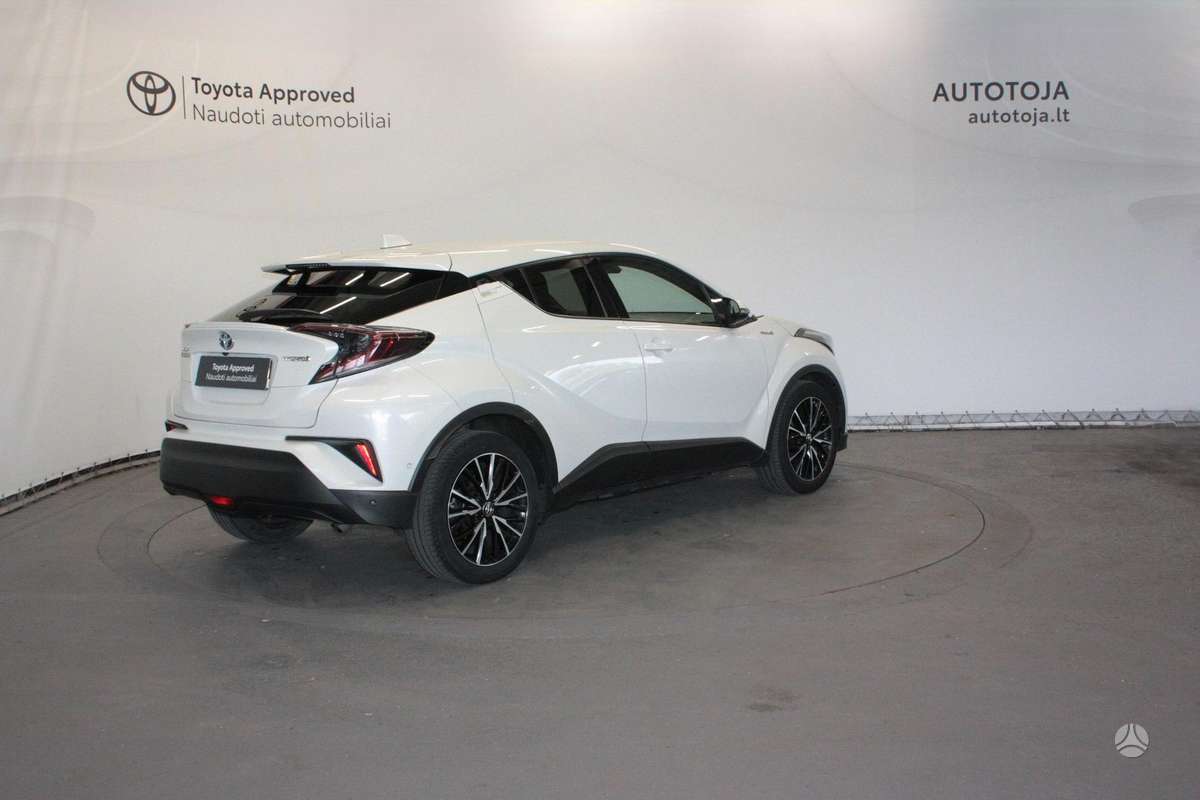 Toyota C-HR - 2