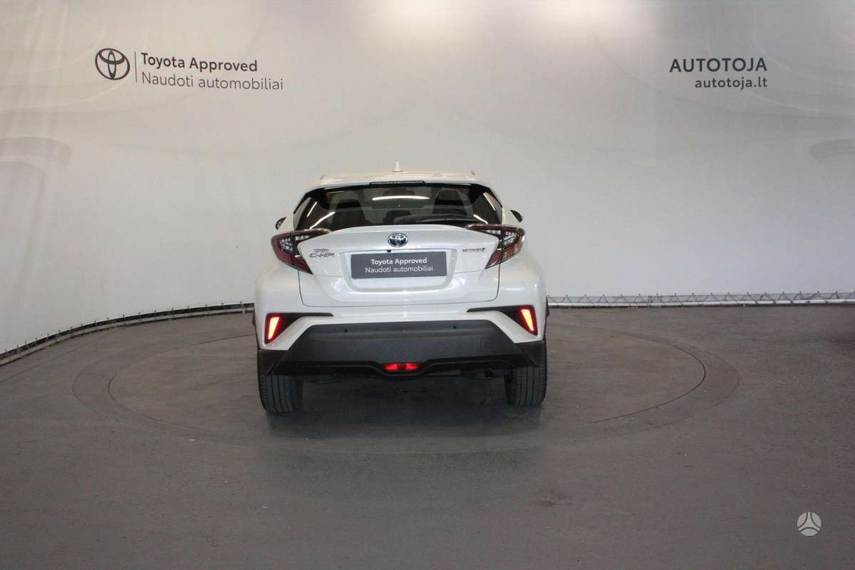 Toyota C-HR - 4