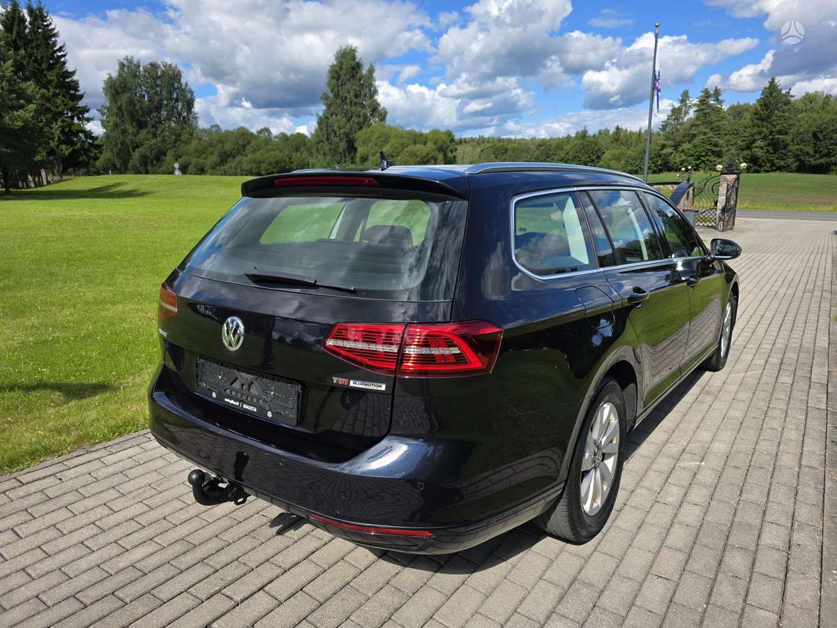 Volkswagen Passat - 3