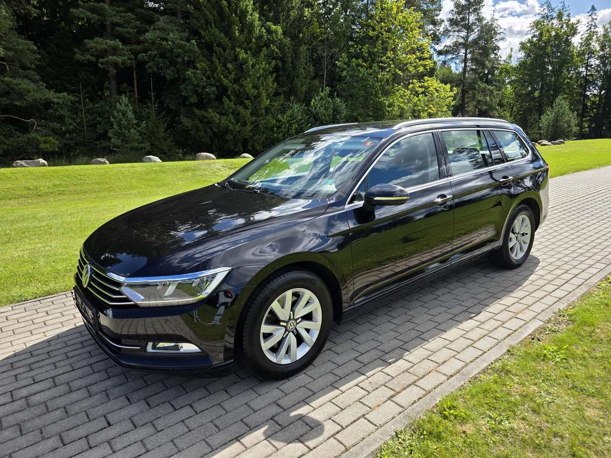 Volkswagen Passat - 7
