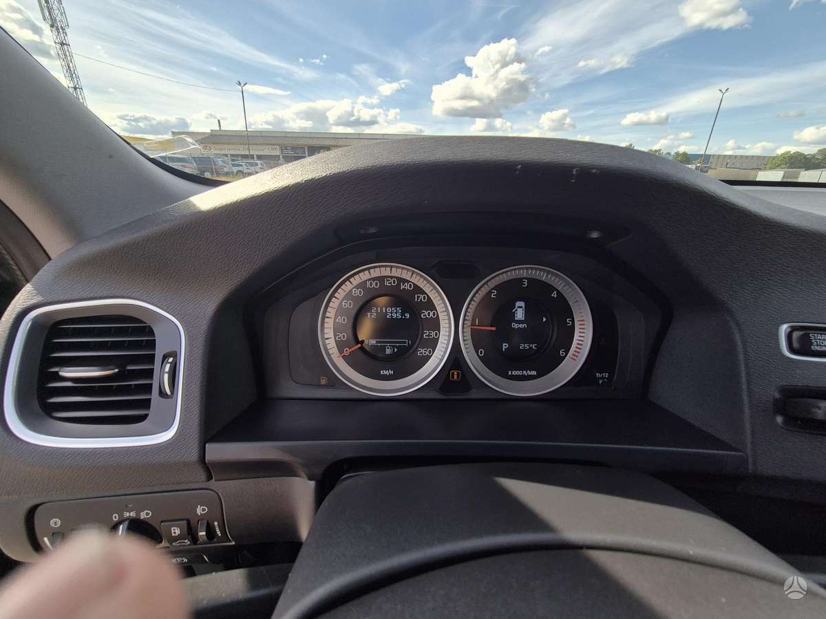Volvo V60, 1.6 l., Универсал