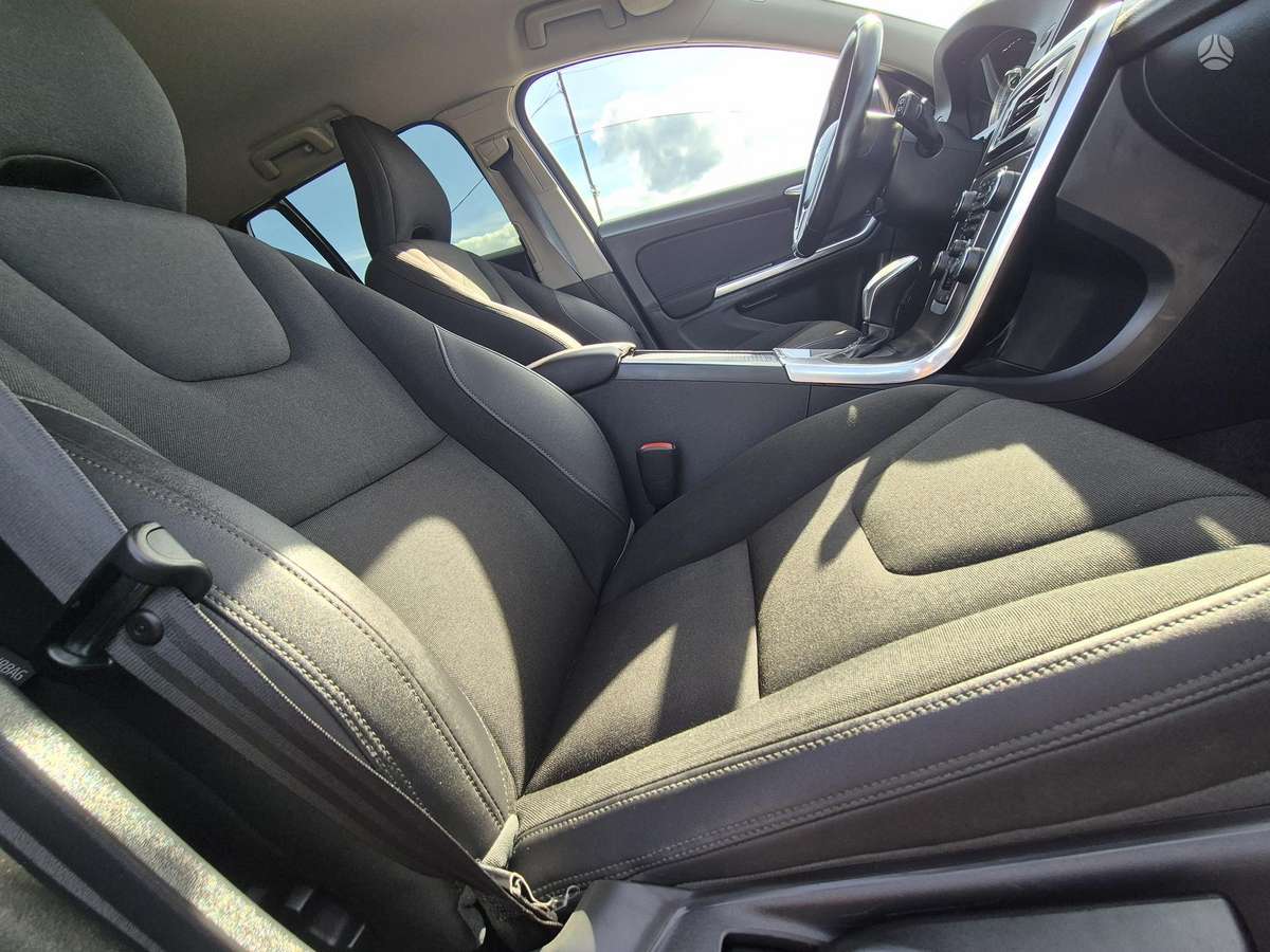 Volvo V60, 1.6 l., Универсал