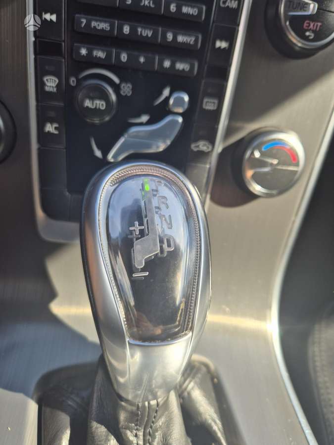 Volvo V60, 1.6 l., Универсал