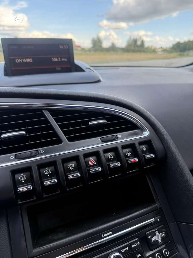 Peugeot 3008 - 12