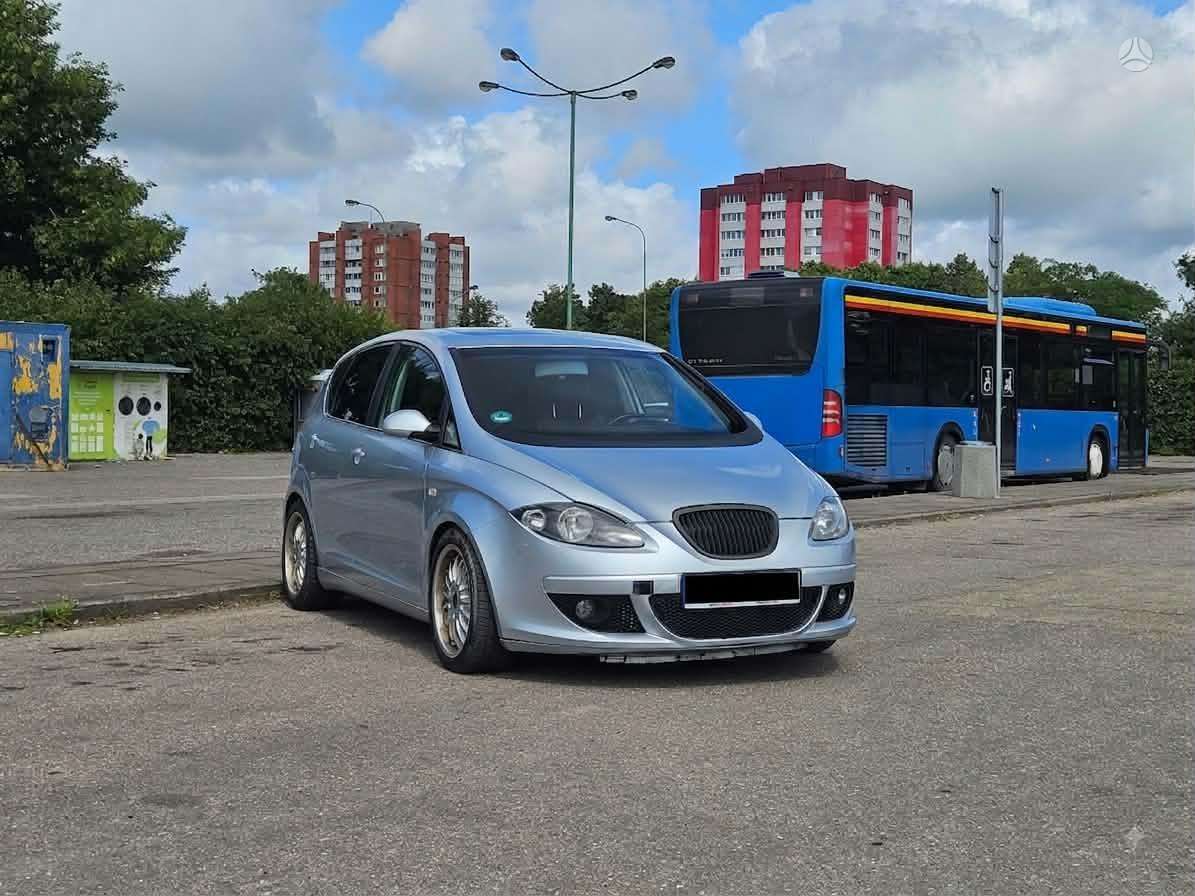 SEAT Altea - 1