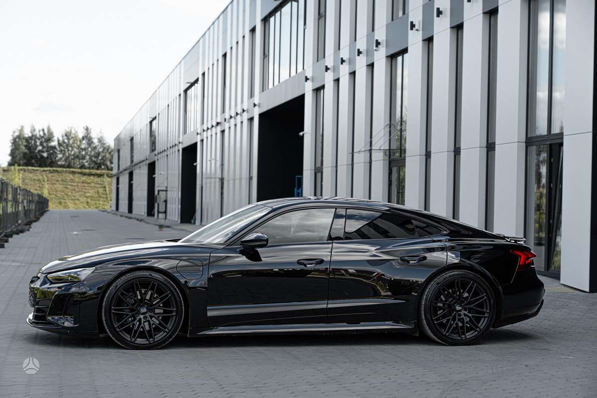 Audi e-tron GT, hatchback