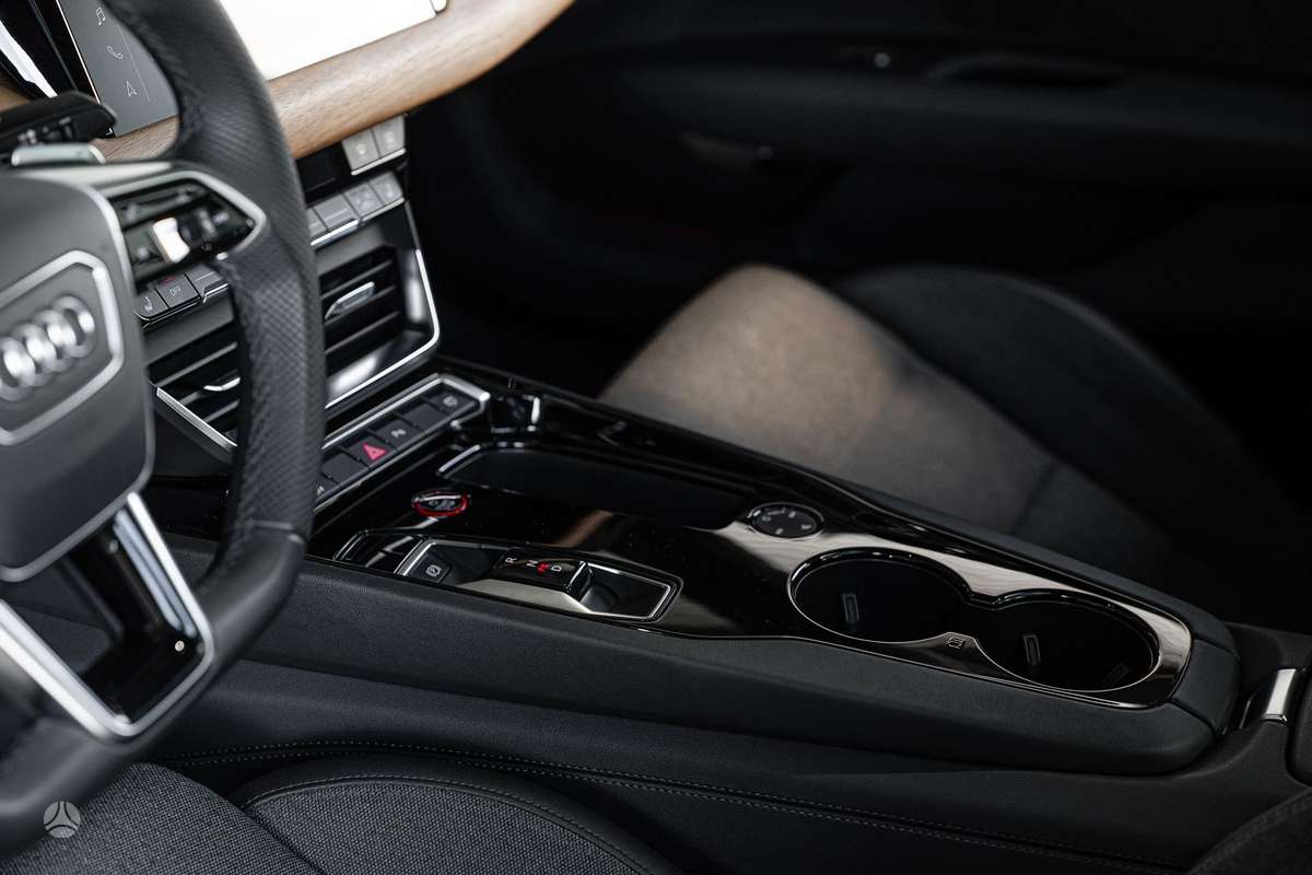 Audi e-tron GT, hatchback