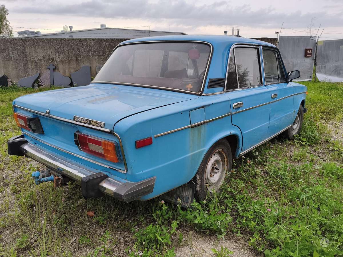 Lada 21063, sedanas