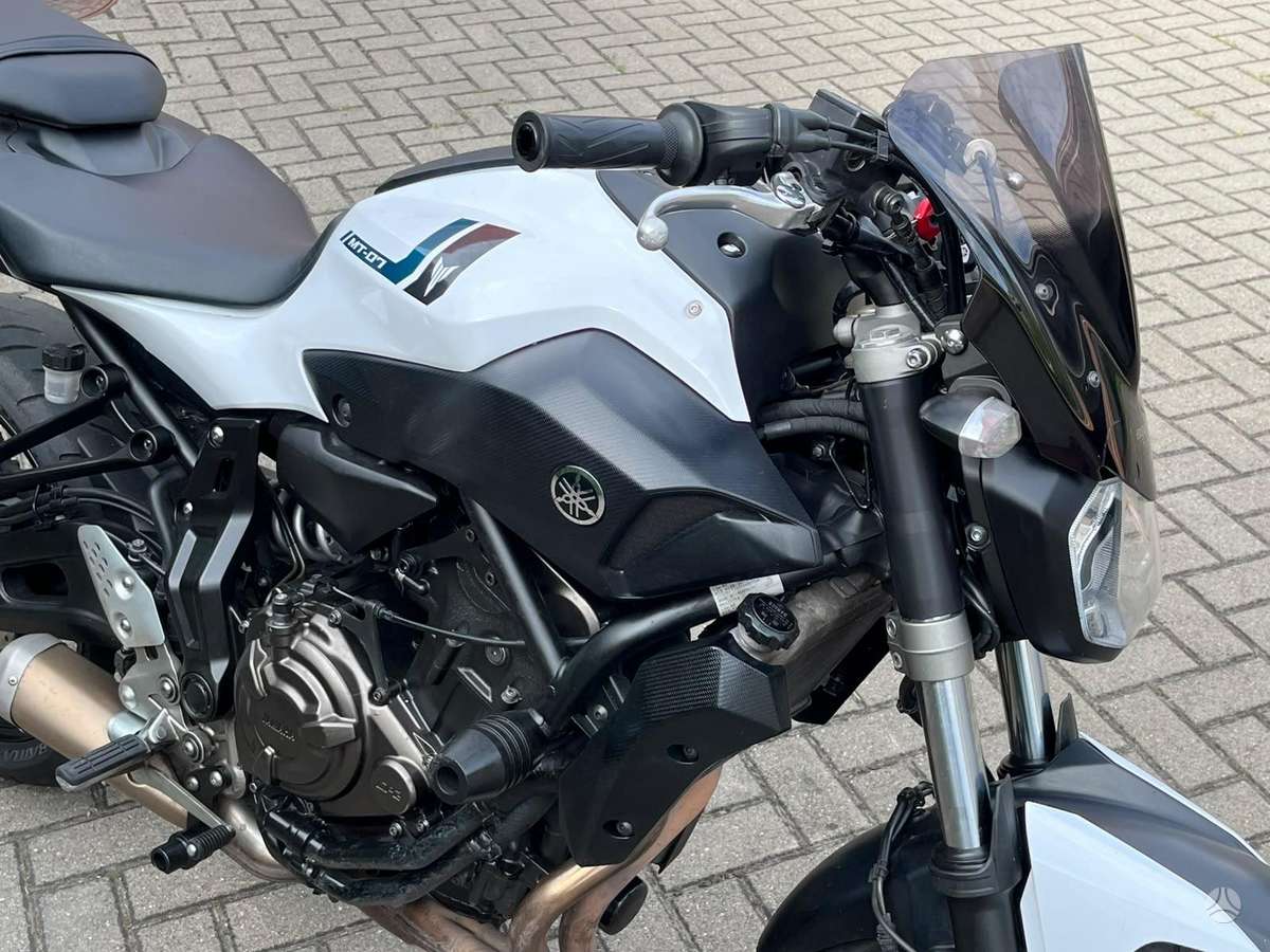 Yamaha MT 07 689cc, street / classic