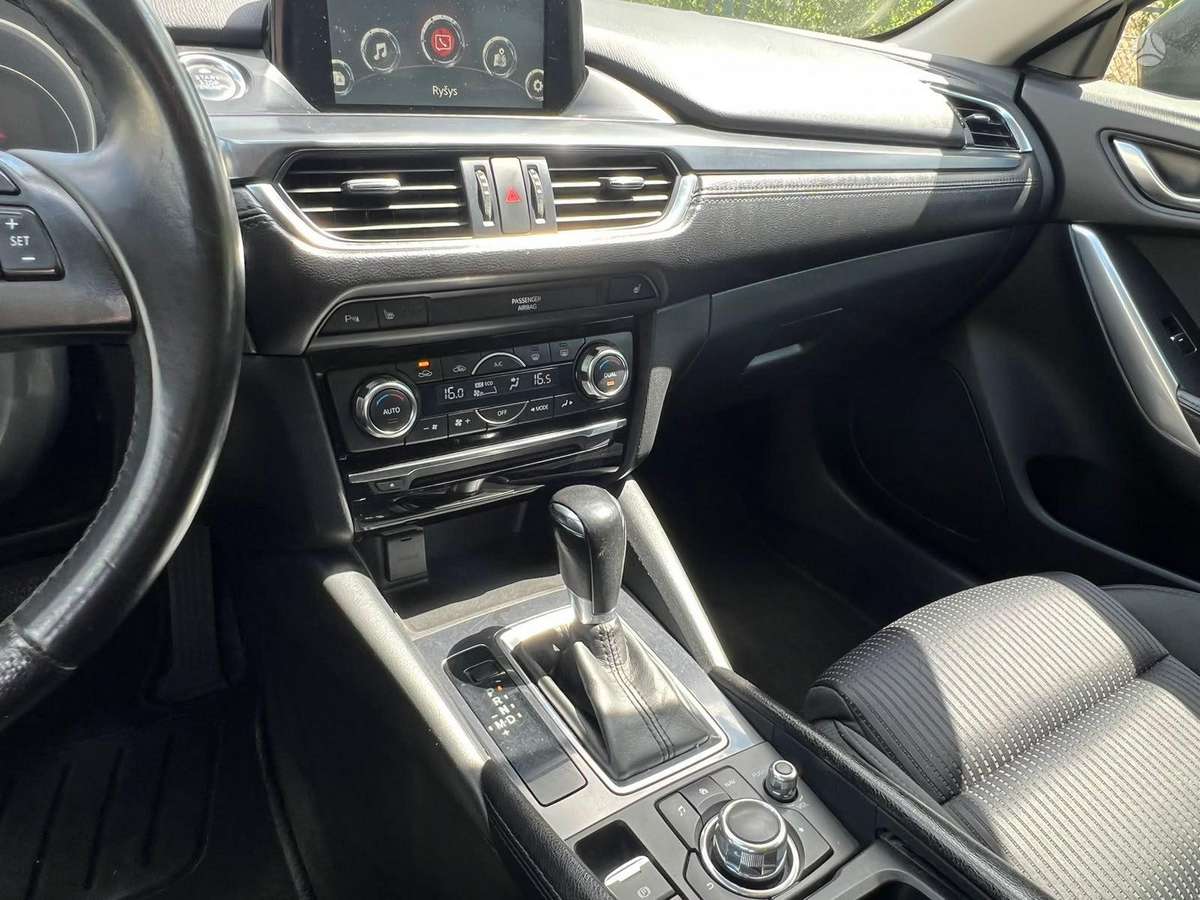 Mazda 6, 2.2 l., wagon
