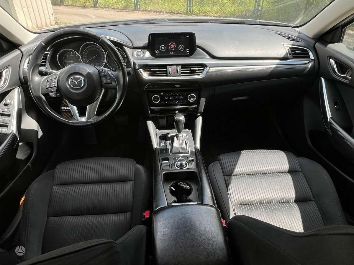 Mazda 6, 2.2 l., wagon
