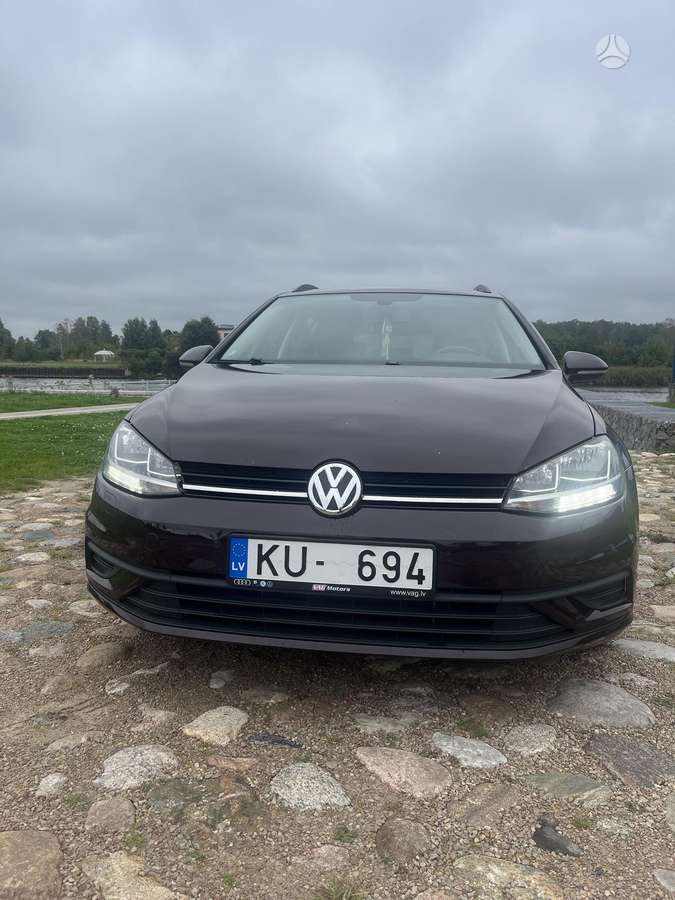 Volkswagen Golf - 7