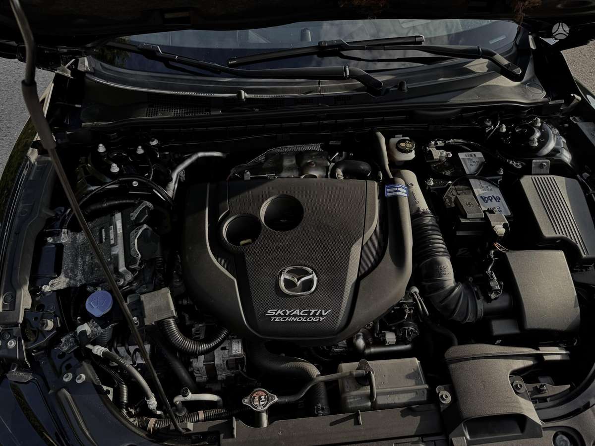 Mazda 6, 2.2 l., universalas