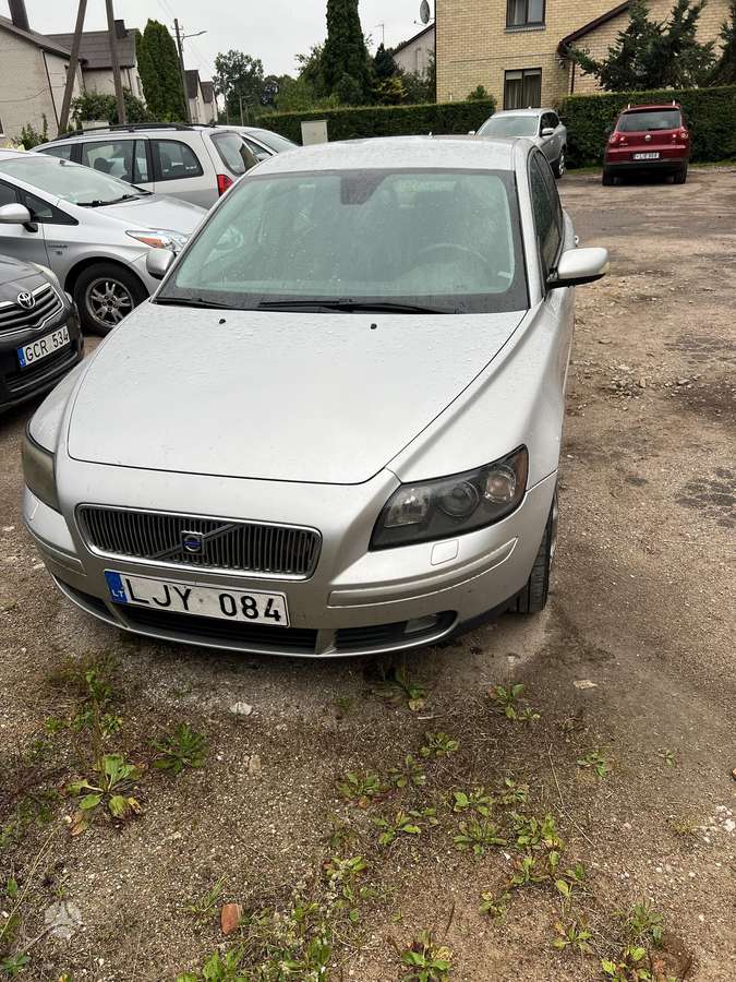 Volvo S40, 2.0 l., Седан