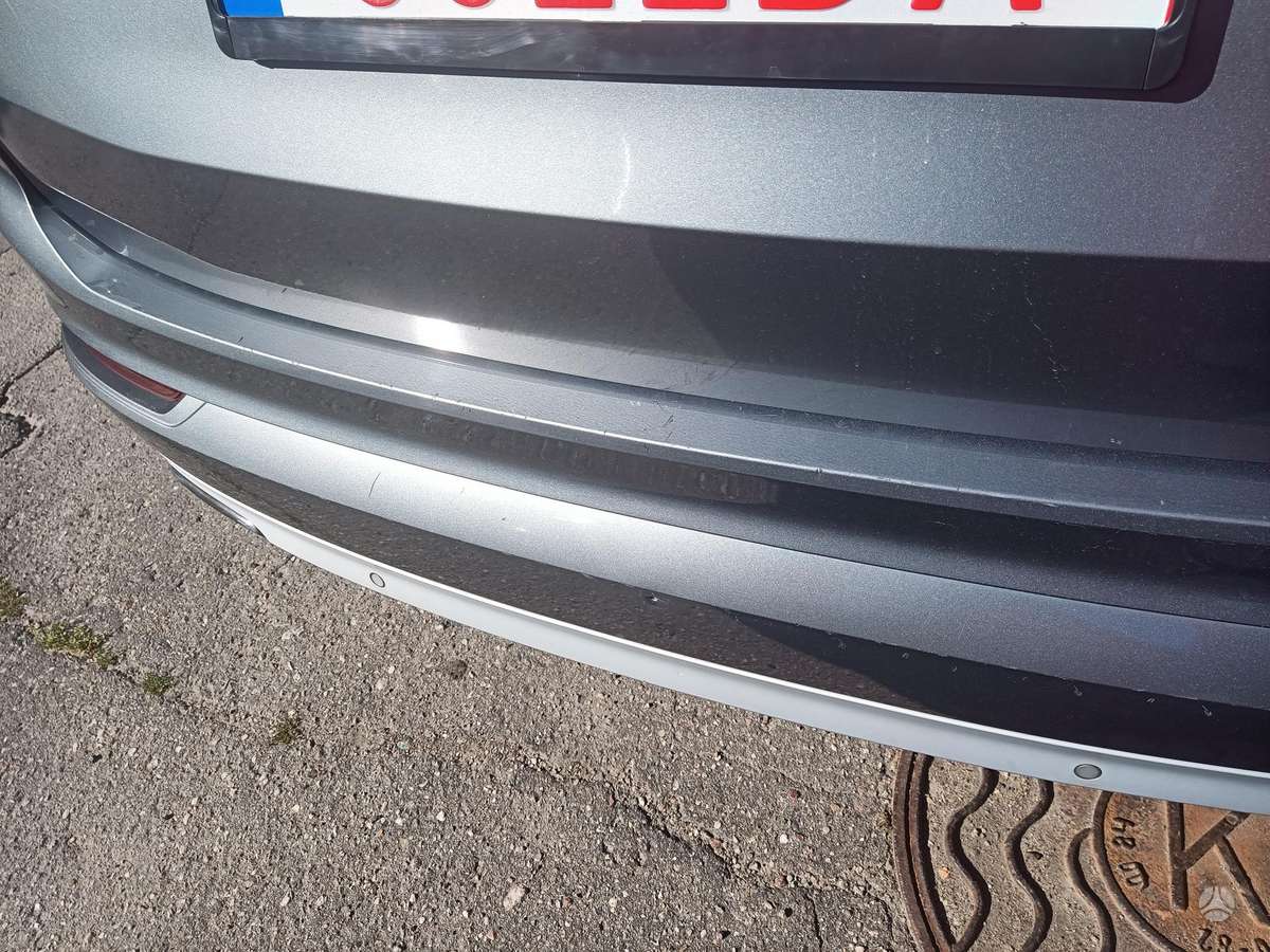 Volvo XC90, Внедорожник / Кроссовер