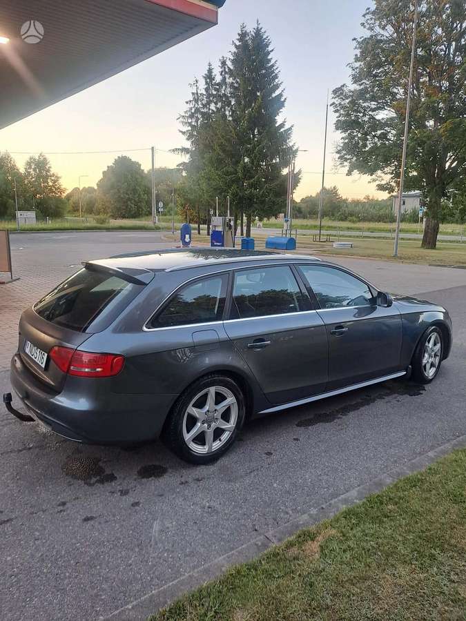 Audi A4, 2.0 l., Универсал