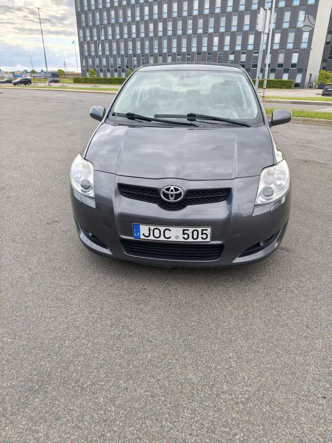 Toyota Auris, 2.0 l., hatchback