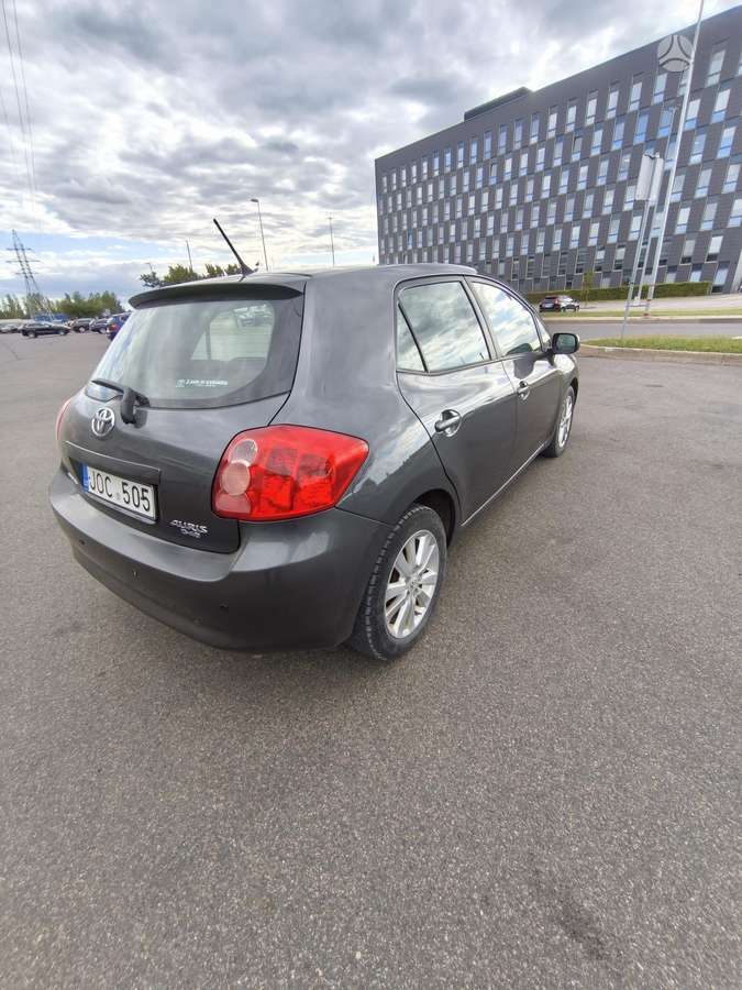 Toyota Auris, 2.0 l., hatchback