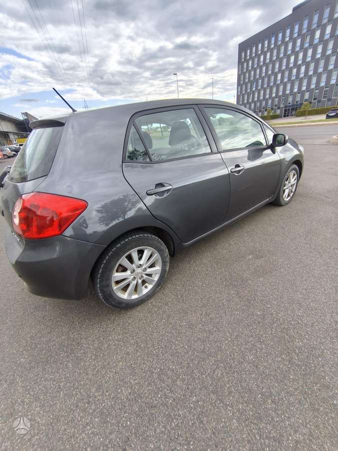 Toyota Auris, 2.0 l., hatchback