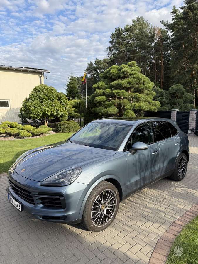 Porsche Cayenne - 11