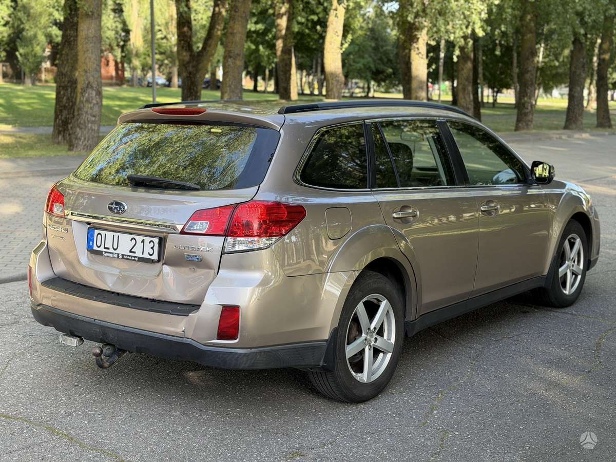 Subaru Outback, 2.0 l., wagon