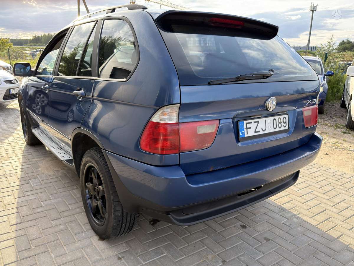 BMW X5, 2.9 l., off-road / crossover