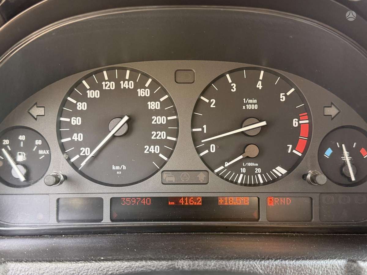 BMW X5, 2.9 l., off-road / crossover