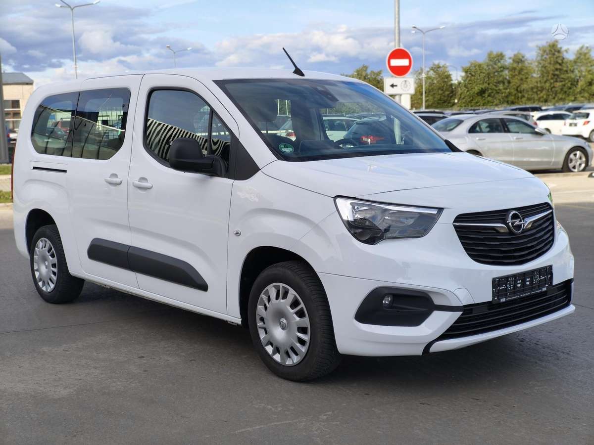 Opel Combo, 1.5 l., Минивэн