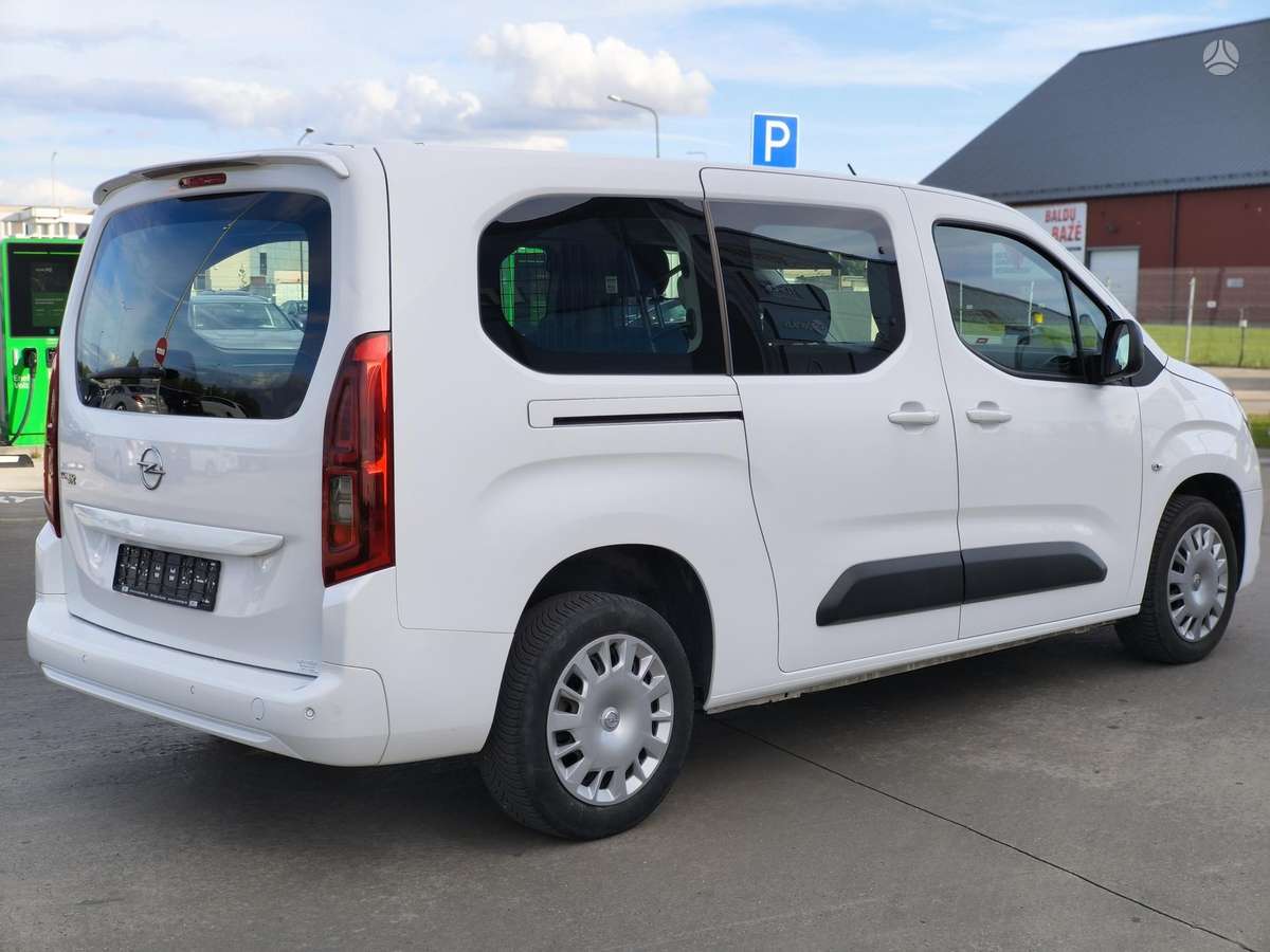Opel Combo, 1.5 l., Минивэн