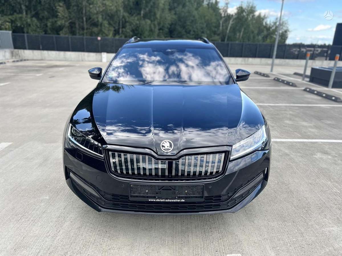 Skoda Superb, Универсал