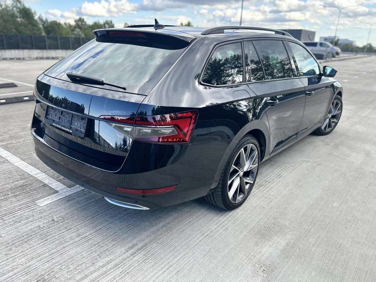 Skoda Superb, Универсал