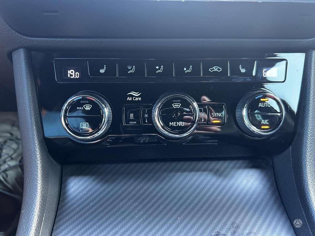 Skoda Superb, Универсал