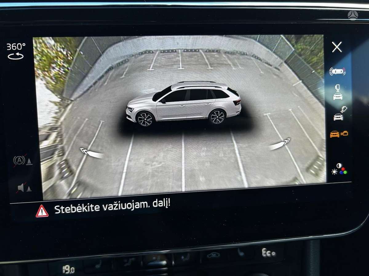 Skoda Superb, Универсал