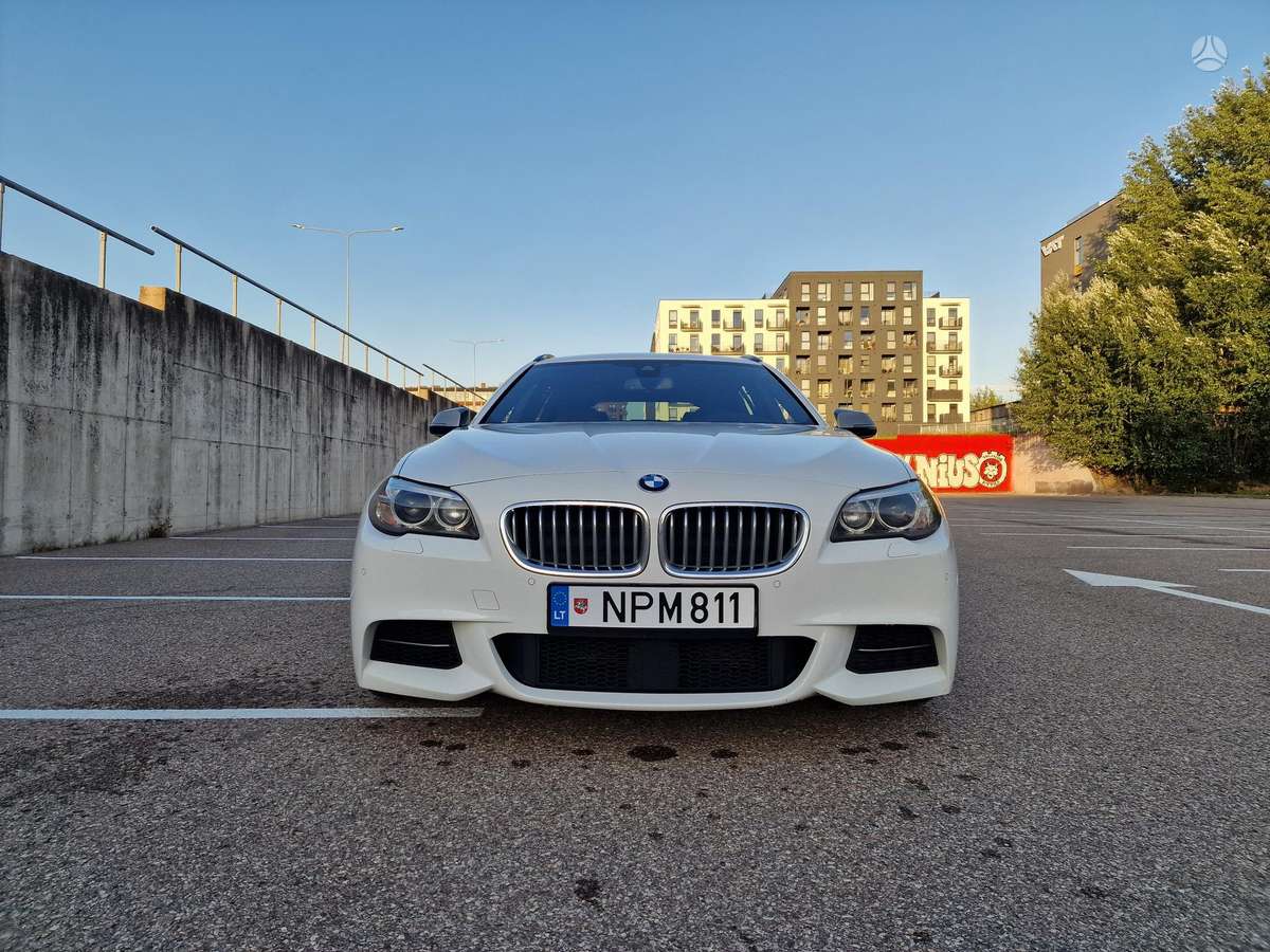 BMW M550, Универсал
