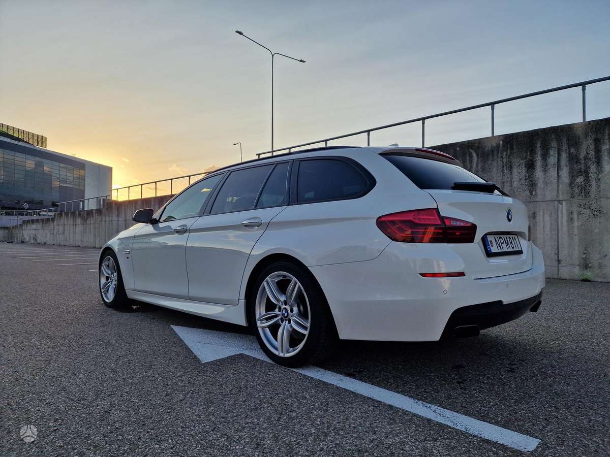 BMW M550, Универсал