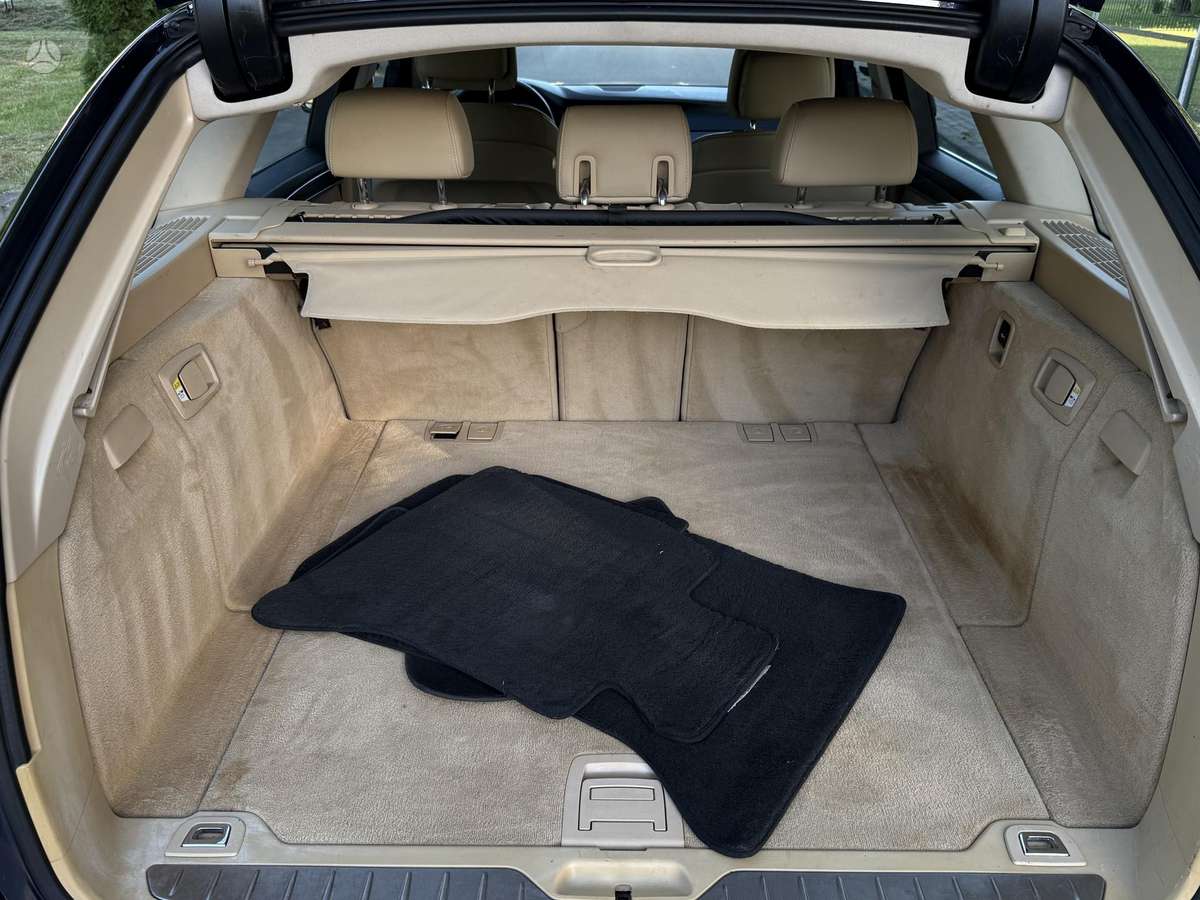 BMW 525, 2.0 l., Универсал