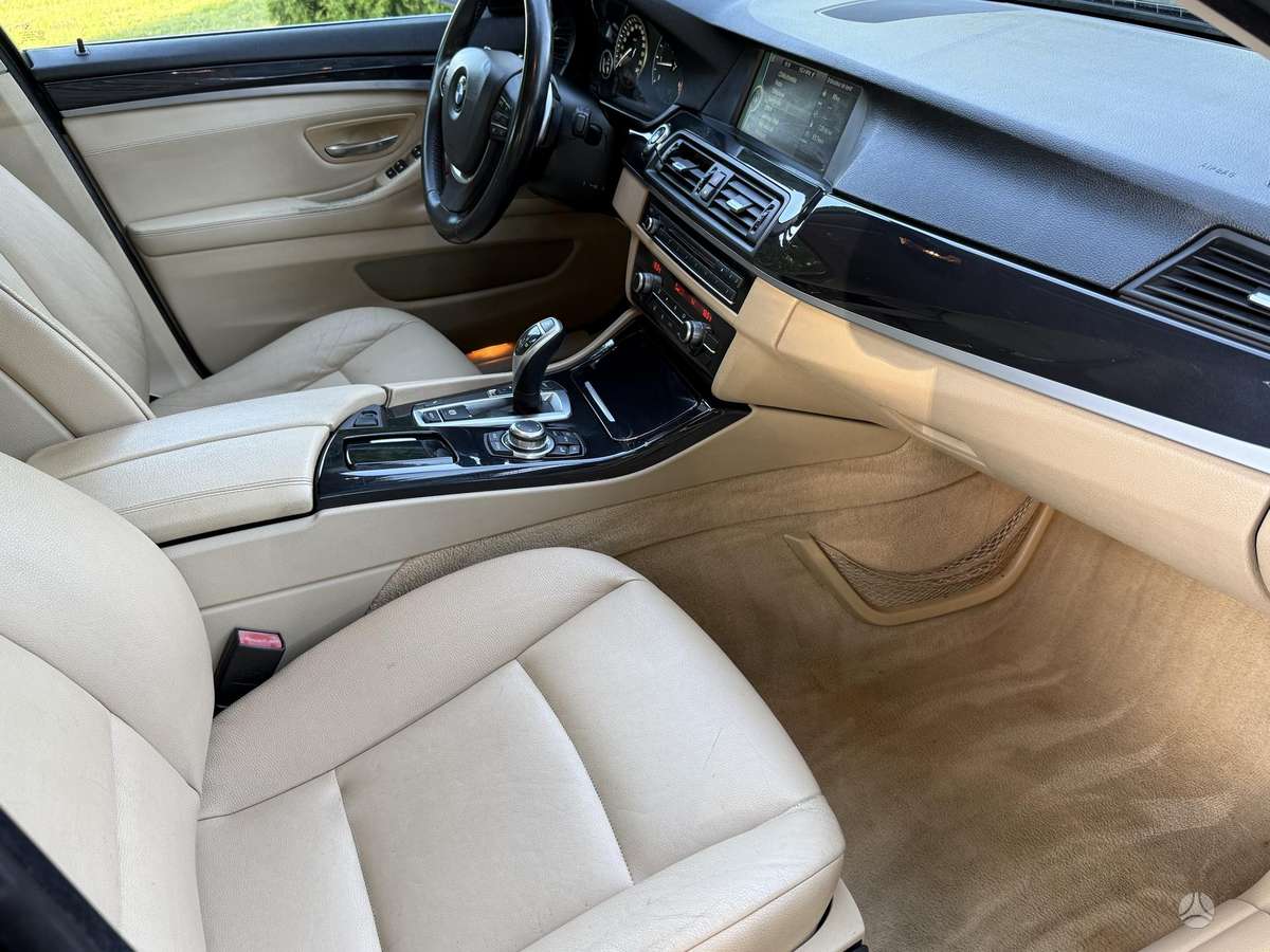 BMW 525, 2.0 l., Универсал