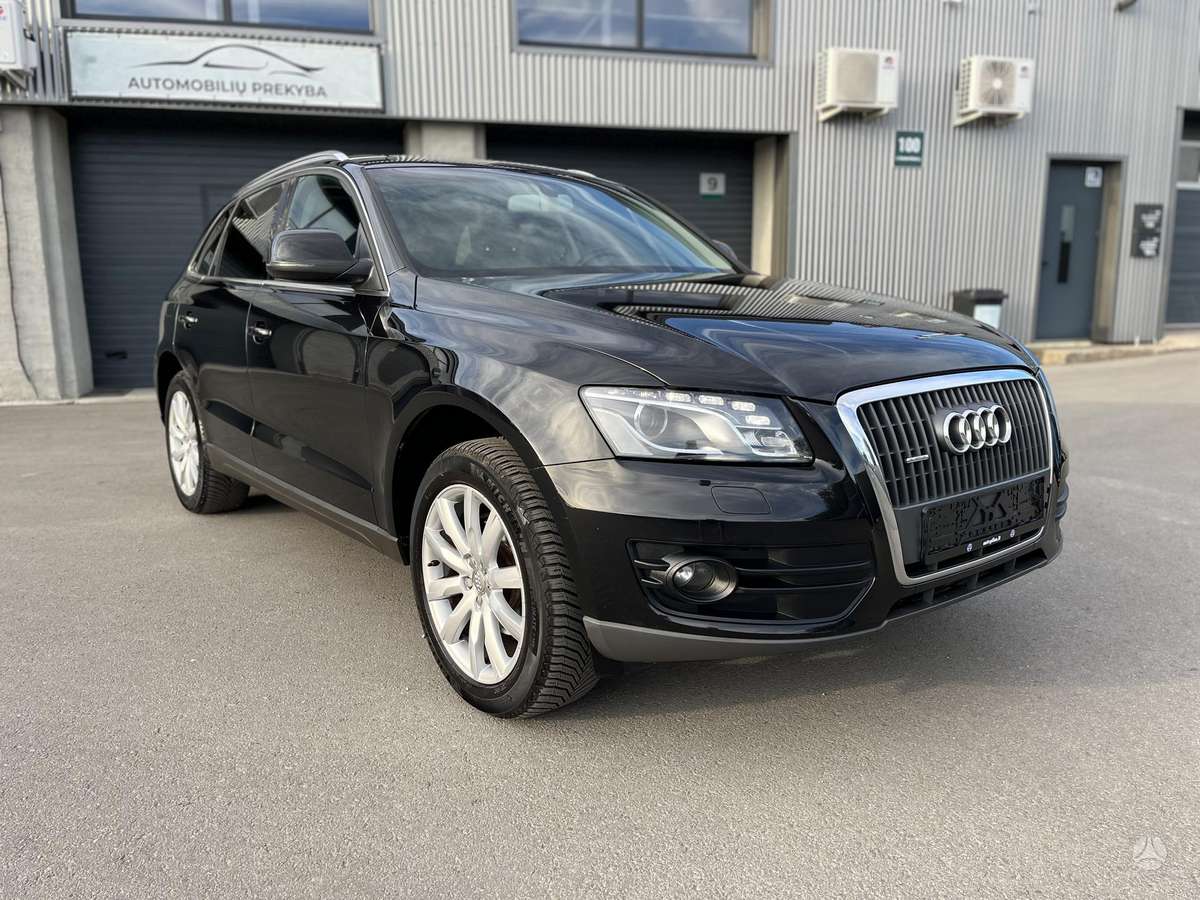 Audi Q5, 2.0 l., Внедорожник / Кроссовер