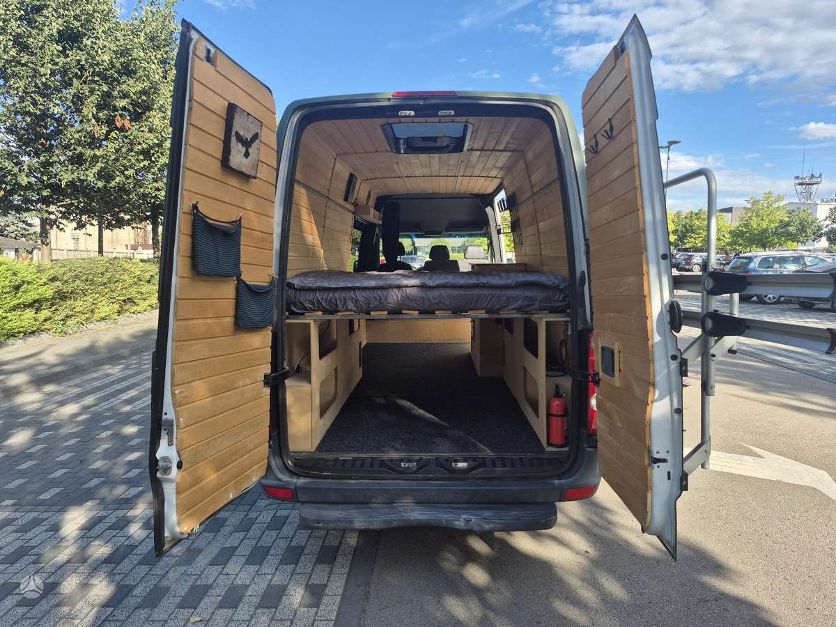 Volkswagen CRAFTER, campers