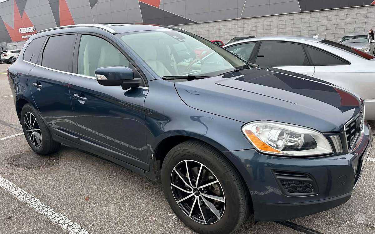 Volvo XC60 - 3