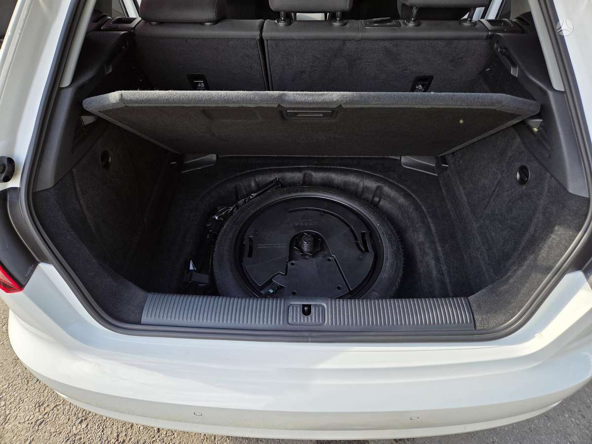 Audi A3, 1.6 l., Хэтчбек