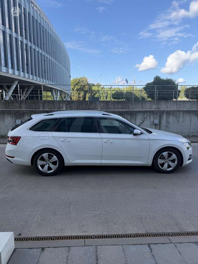 Skoda Superb, 2.0 l., Универсал