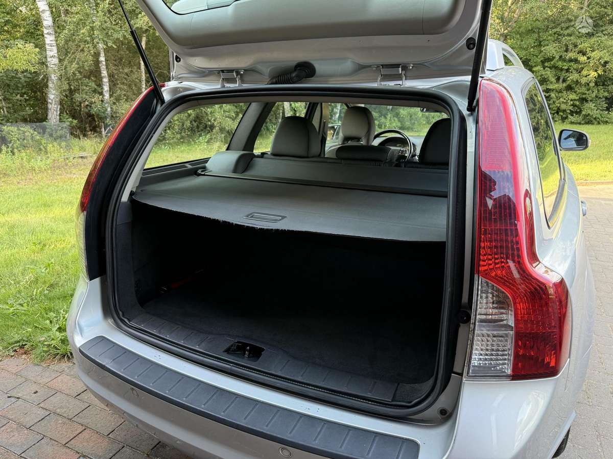 Volvo V50, 1.6 l., Универсал