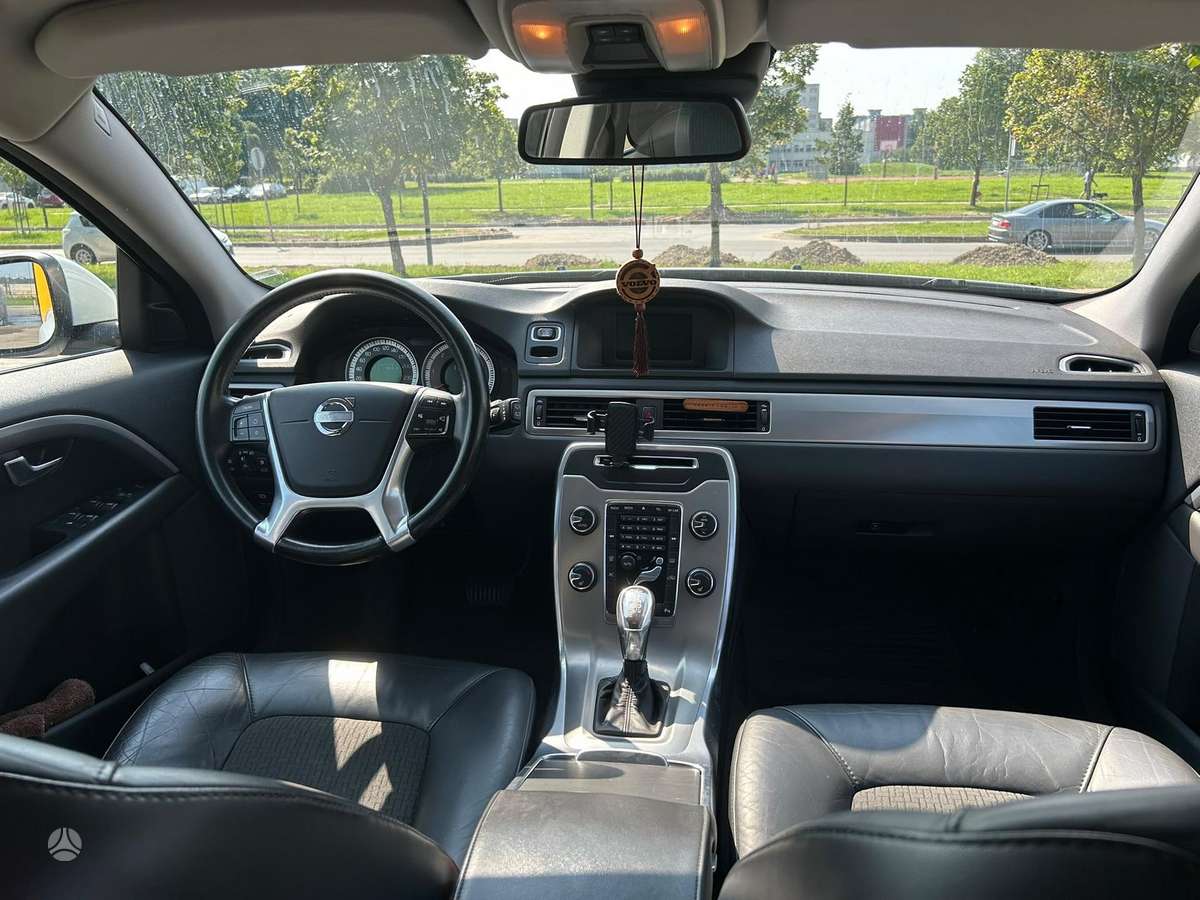 Volvo V70, 1.6 l., Универсал