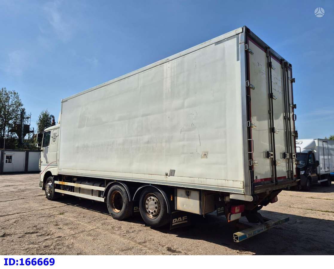 DAF XF 106.460 FAR  6X2 Euro6, рефрижераторы