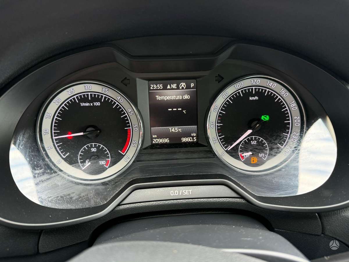 Škoda Octavia - 10